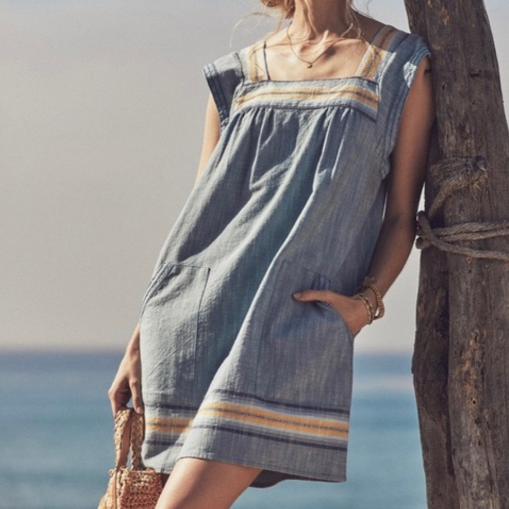Faherty Indigo Ombre Stripe Hailee Cap Sleeve Dress NWT Medium Chambray Blue